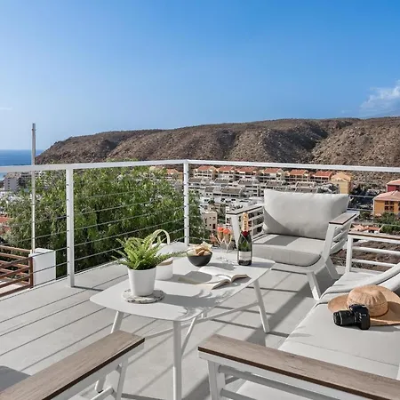 Karat Punta Rasca Villa *